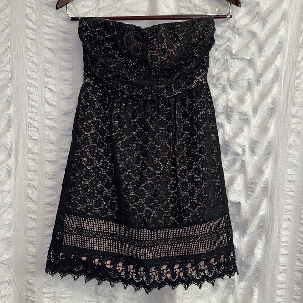 deLiA’s Black Crochet Strapless Dress